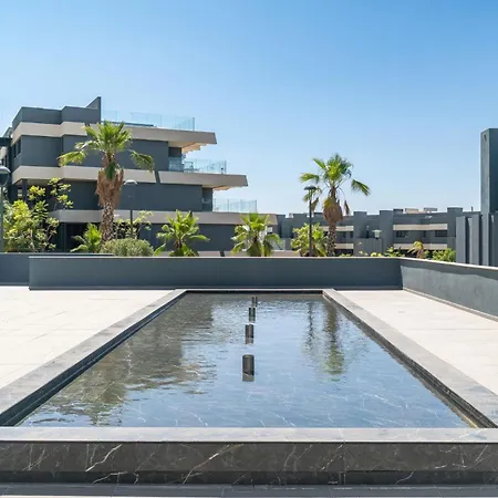 Contemporary 3-bedroom In Oasis 325 * エステポナ
