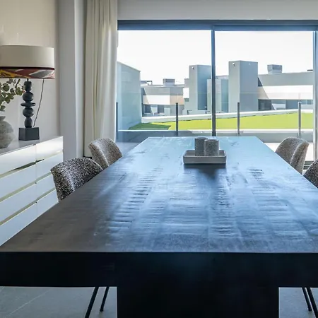 アパート Contemporary 3-bedroom In Oasis 325